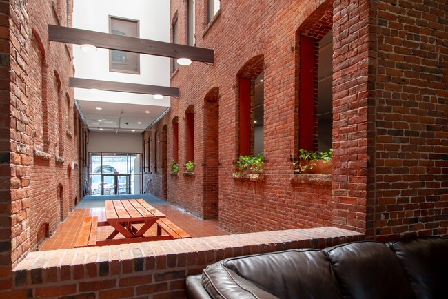 Photo - 312 Union St Unidad #312