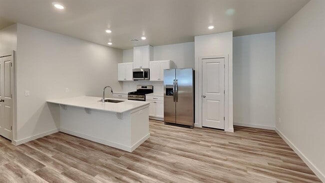 Photo - 3810 Franks Wy