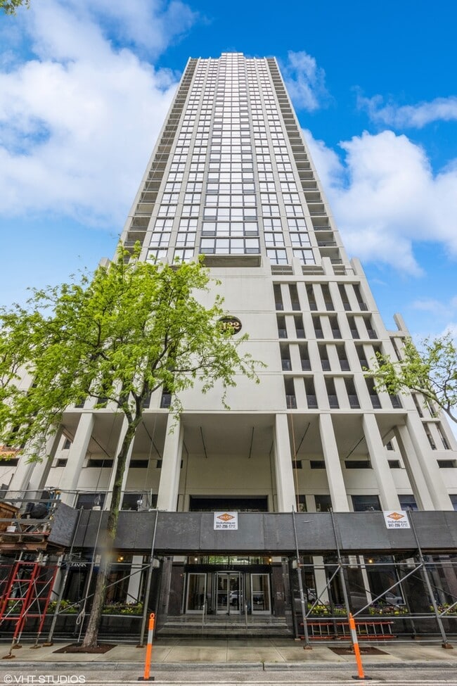 Photo - 1122 N Clark St Condo Unit 1005
