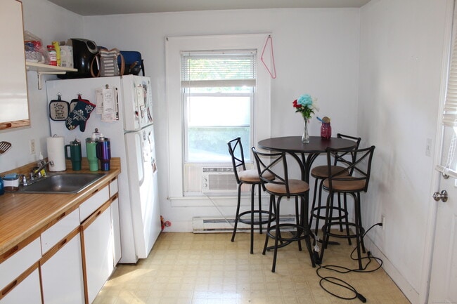 Photo - 57 Grove St