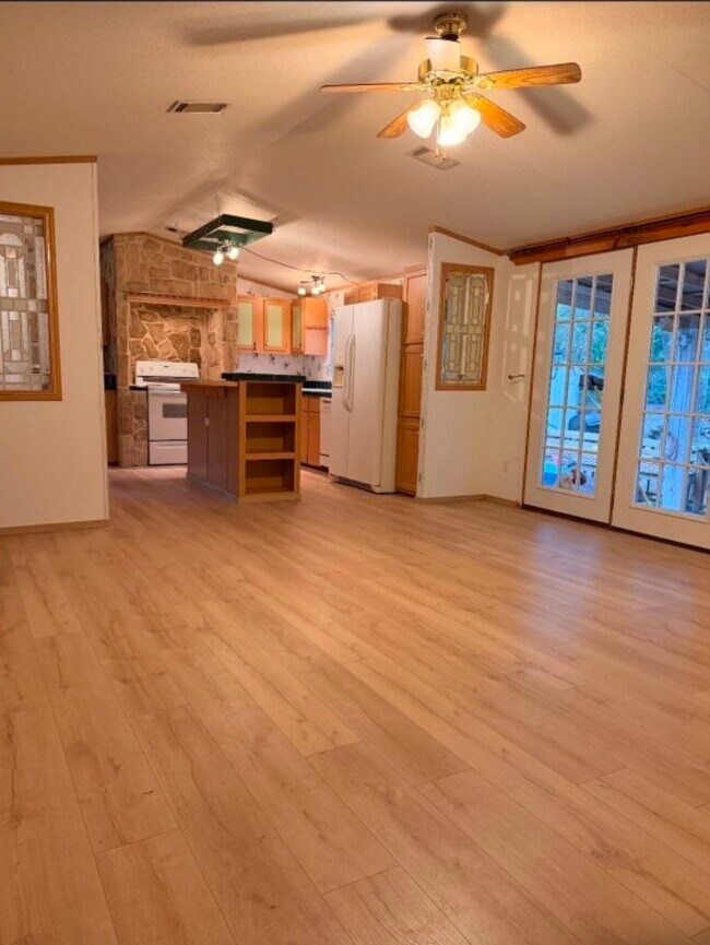 Photo - 642 Hidden Oaks Dr