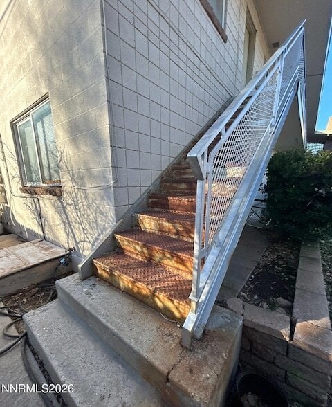 Photo - 218 Mt Rose St Unidad 3