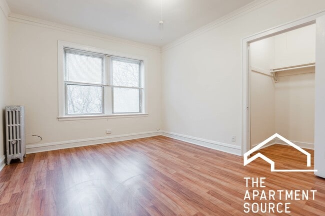 Photo - 2536 N Sawyer Ave Unit 306