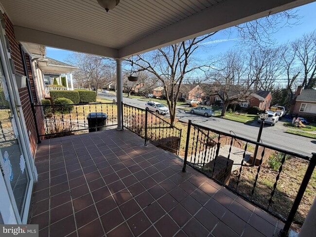 Photo - 540 Bellview Ave