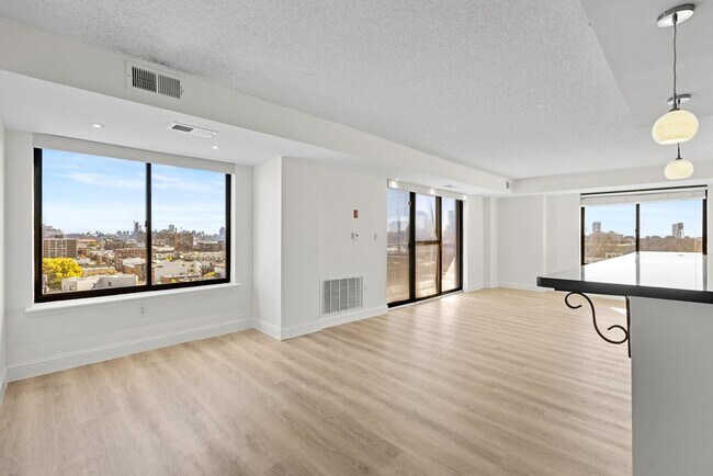 Photo - 700 1st St Unit 13H