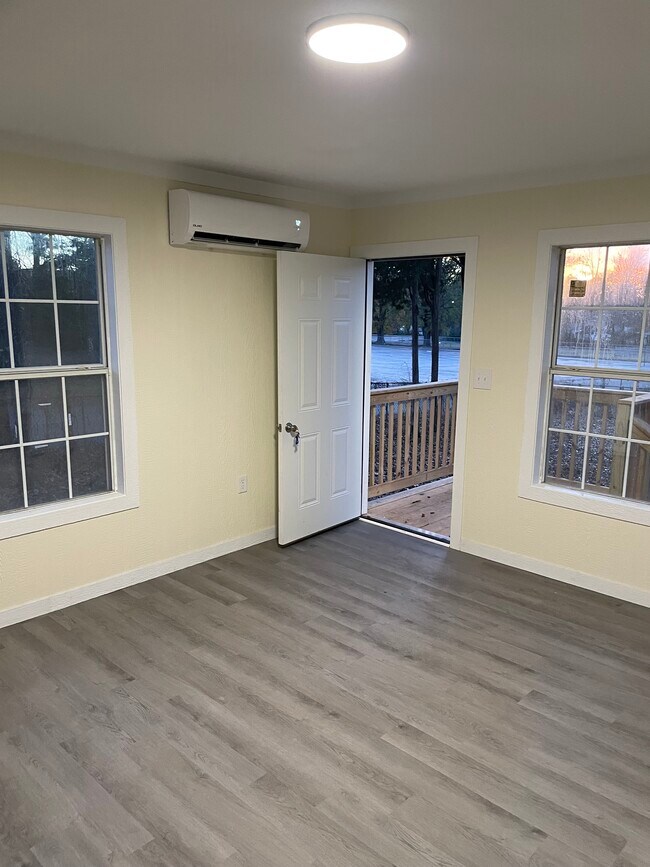 Photo - 1328 Lincoln St Unit C