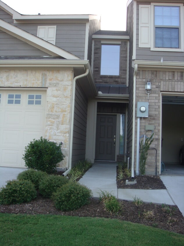 Photo - 7905 Wendy Ln (Plano, TX)
