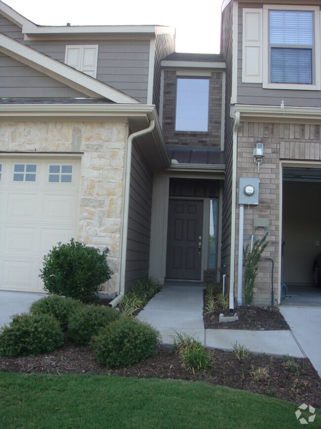 Building Photo - 7905 Wendy Ln Rental