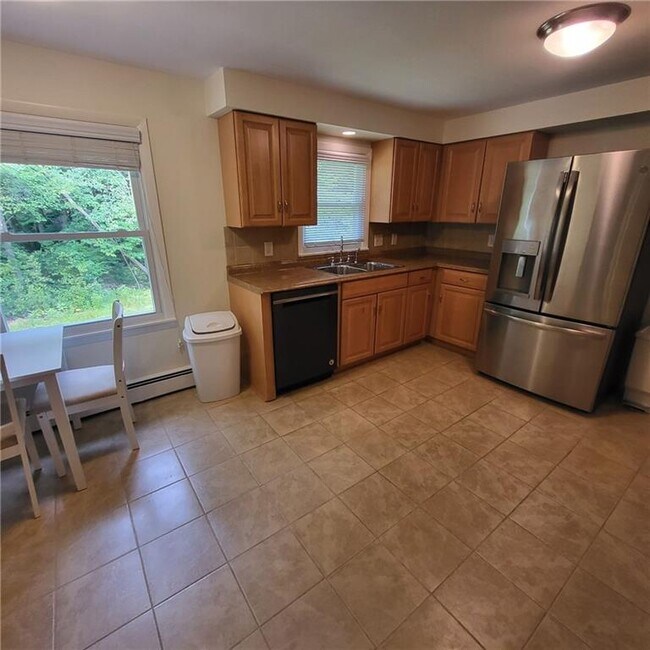 Photo - 72 Blueberry Dr