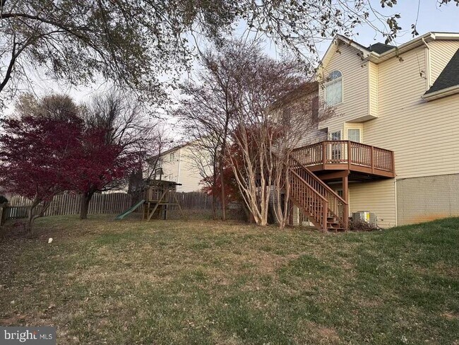 Photo - 2639 Middle Rd