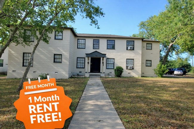 Building Photo - 2 Bedroom- Historic Monticello Park Unit D