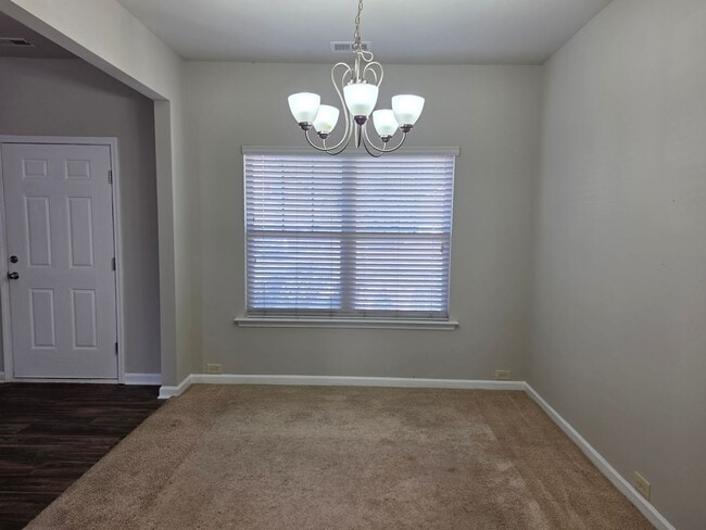 Photo - Beautiful 4 bed 2.5 bath home located in Cartersville