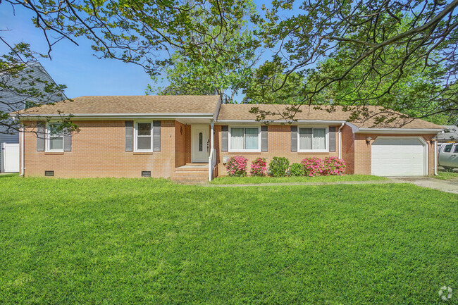 Building Photo - 1207 Dewberry Ln Rental