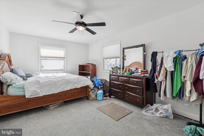 Photo - 207 Delmar St