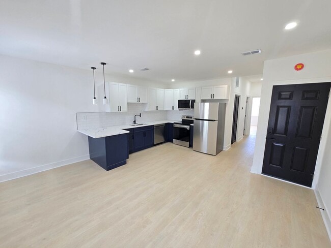 Photo - 1012 W Lanvale St Unit 3