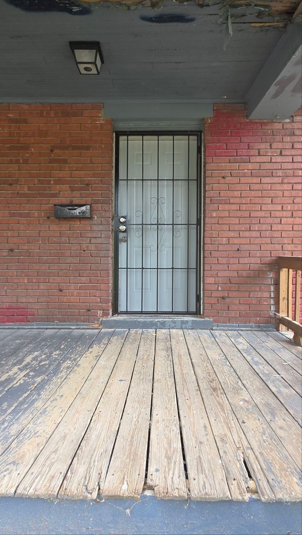 Photo - 2508 Mersington Ave
