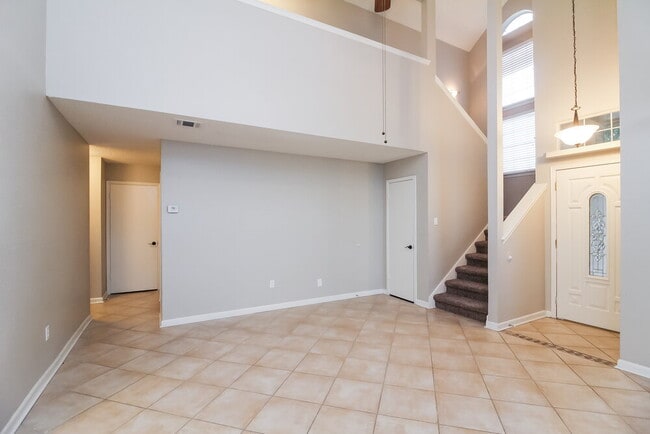 Photo - 8440 Auburn Dr