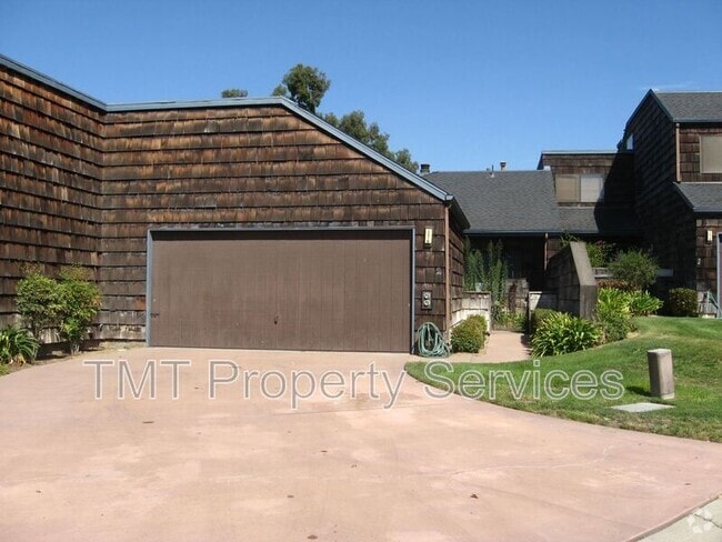 Building Photo - 1516 Oakridge Park Rd Rental