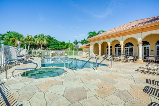 Photo - 15430 Bellamar Cir Unit SI FL1-ID1546283P