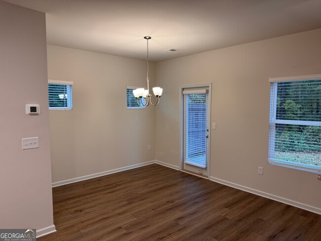 Photo - 11 Huntley Trce