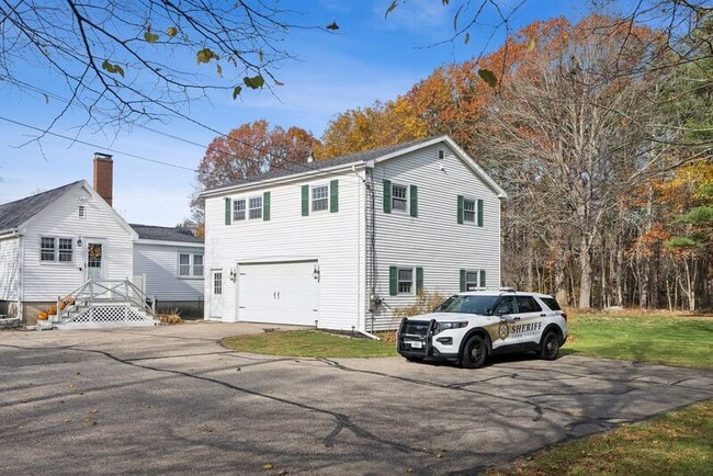 Photo - 1087 Littlefield Rd