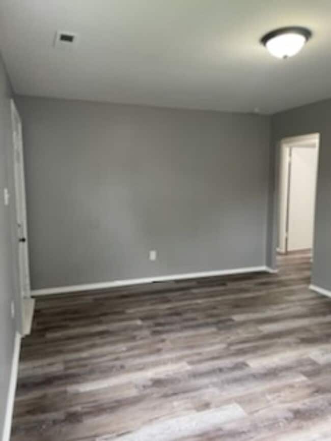 Photo - 2 Bedroom Renovated Home