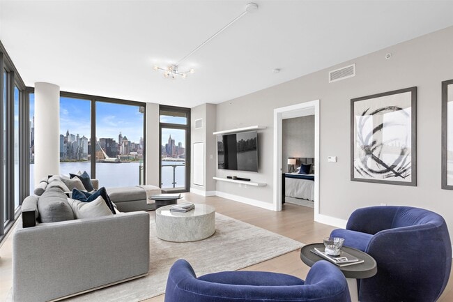 Photo - 9 Ave at Port Imperial Unit 1106