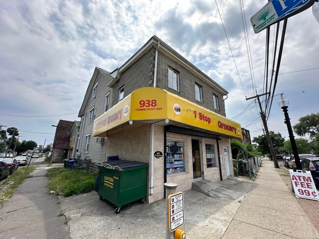 938 Connecticut Ave  