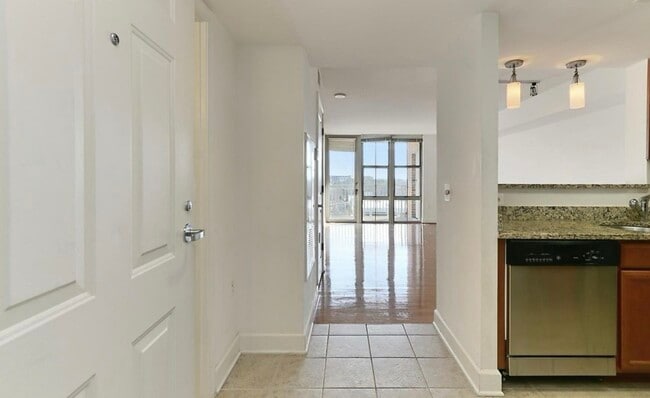 Photo - 11800 Sunset Hills Rd