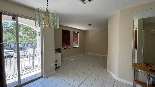 Photo - 4311 SW 160th Ave Unit 206