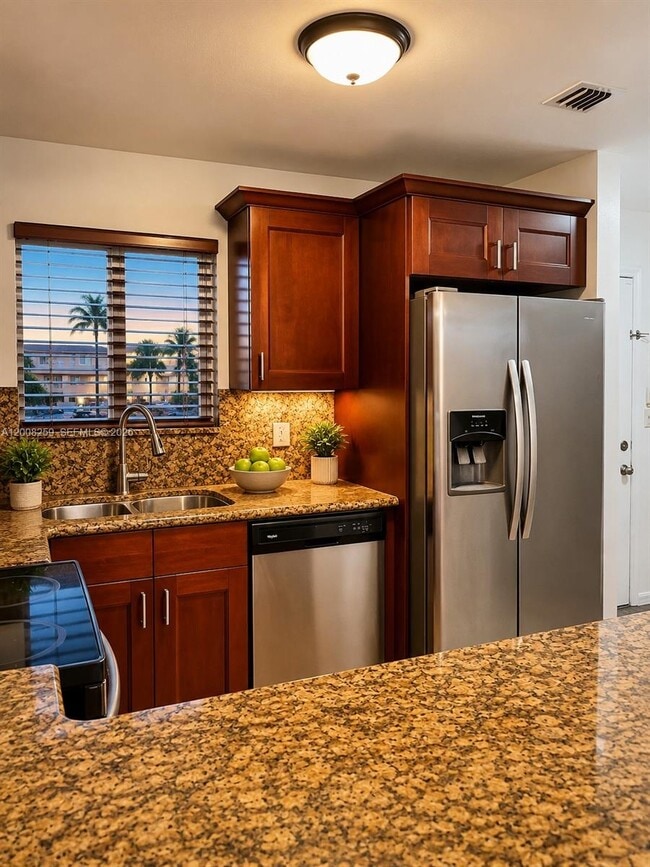 Photo - 6235 SW Kendale Lakes Cir Unit 239