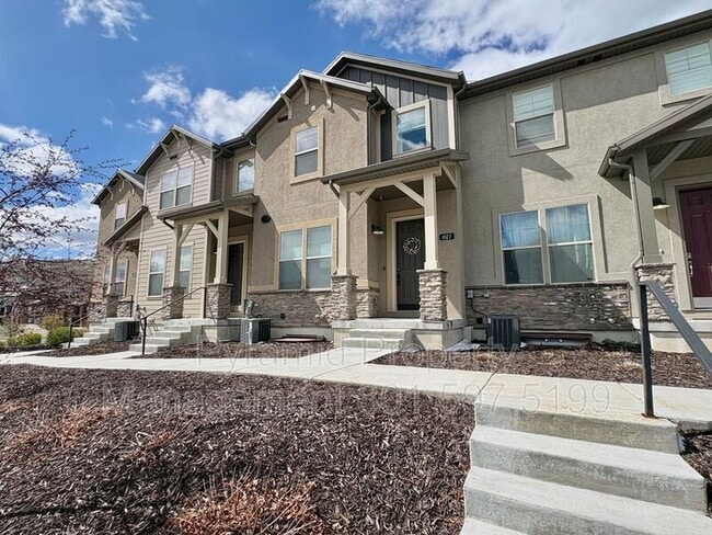 Building Photo - 1027 Wasatch Spring Rd