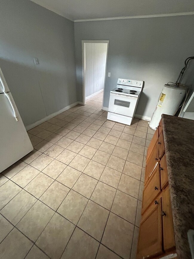 Photo - 724 Miller Rd Unit 724 A