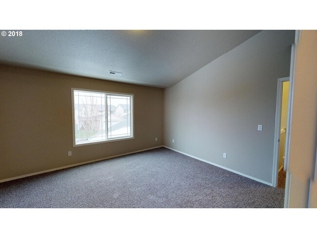 Building Photo - 12811 NE 49TH WAY Rental