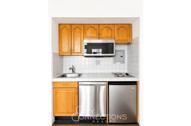 Photo - 320 E 42nd St Unit 1217