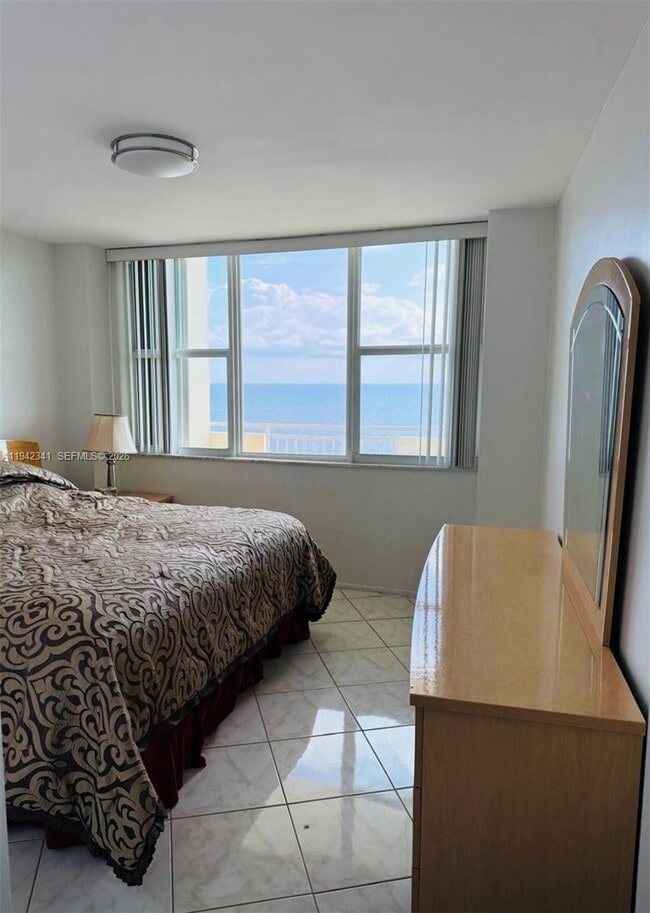 Photo - 3180 S Ocean Dr Unit 1712