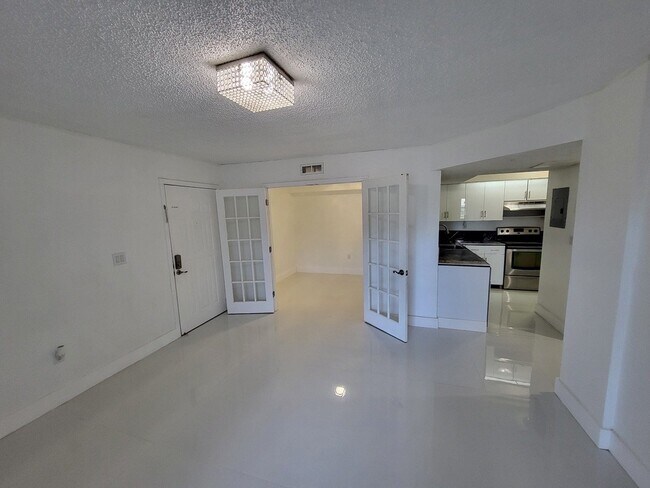 Photo - 8520 SW 212th St Unidad 107