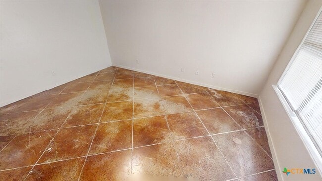 Photo - 803 Harley Dr