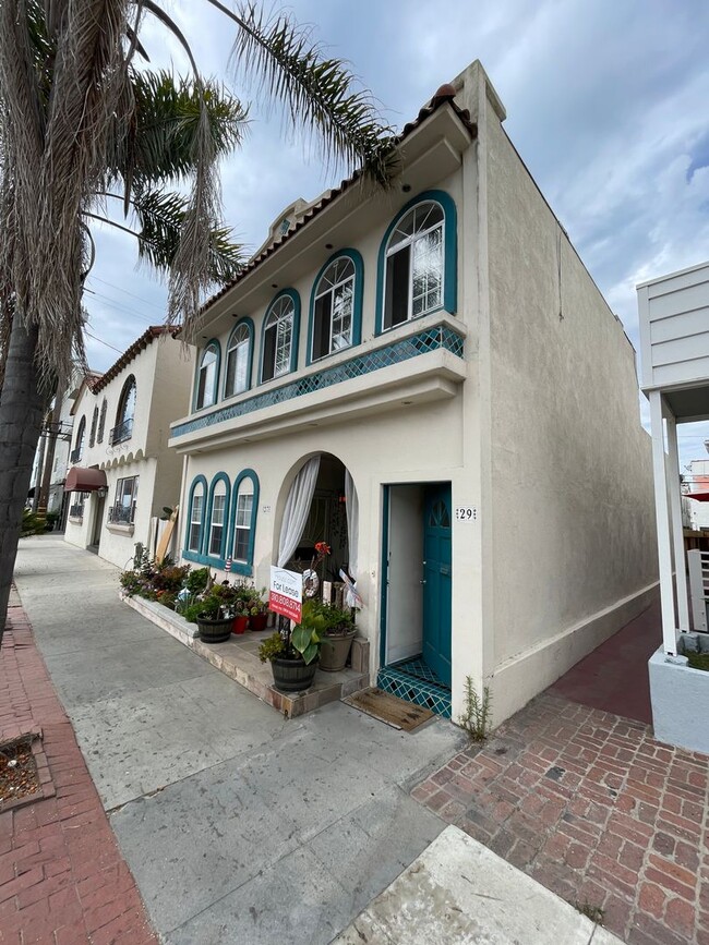 Live at the Beach in 1924 Charm! - Live at the Beach in 1924 Charm! Townhome