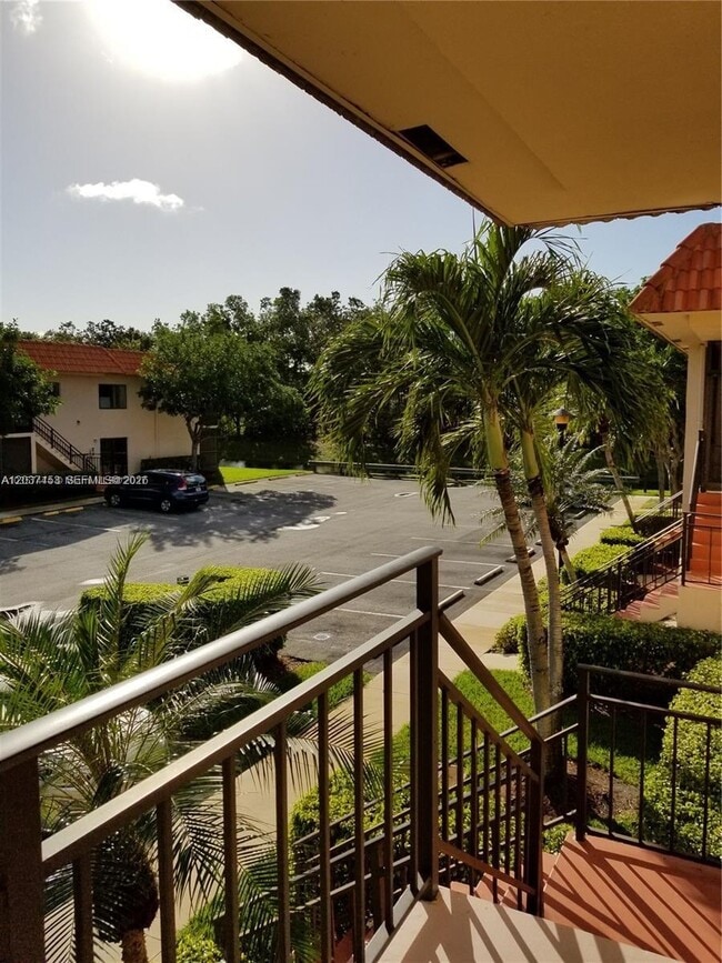 Photo - 369 Lakeview Dr Unidad 204