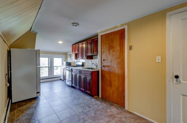 Photo - 788 Avenue A Ave