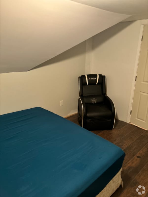 Houses for Rent in Chicopee MA 3 Houses