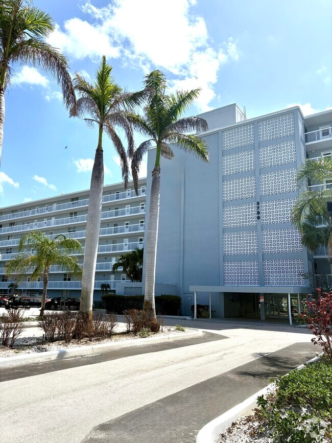 Building Photo - 5700 NW 2nd Ave Unit 104 Rental