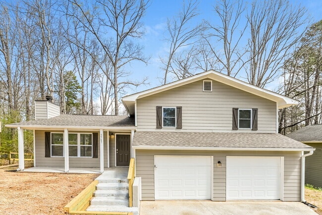 Building Photo - 5767 Riverside Dr Rental
