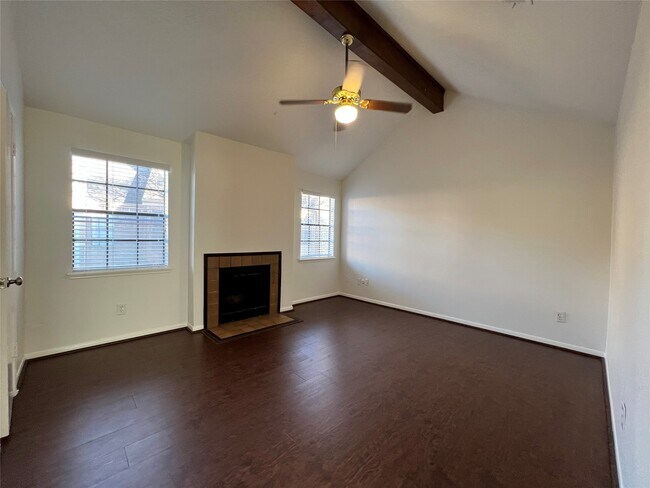 Building Photo - 9901 Sharpcrest St Unit L10