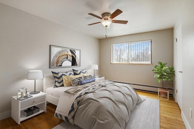 Photo - Wilmark Apartments