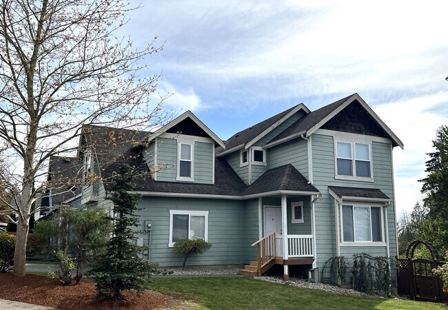 Beautiful Marysville Home - Available Now! - Beautiful Marysville Home - Available Now!