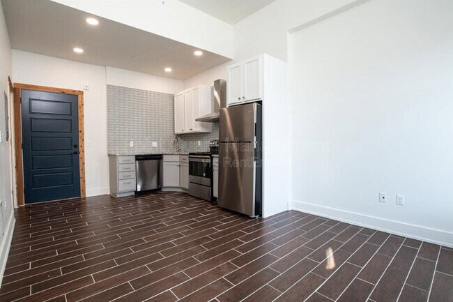 Photo - 300 N Main Unit 210