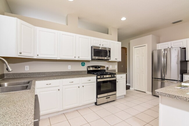 Photo - 7936 Terrace Ridge Dr