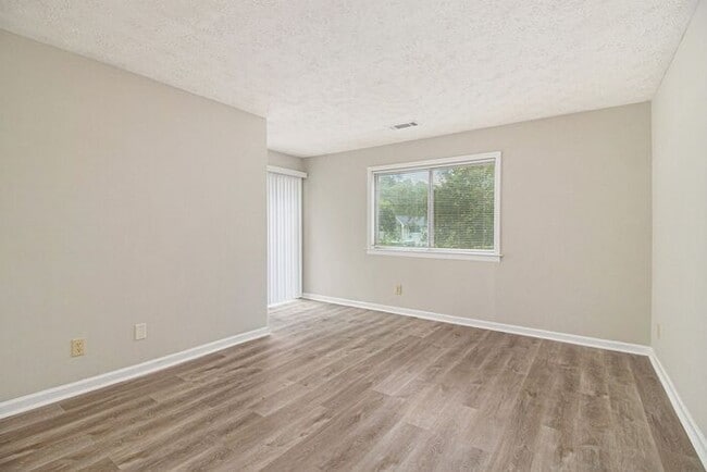 Photo - Fully Renovated 3BR/2BA Condo in Decatur! Unit 0